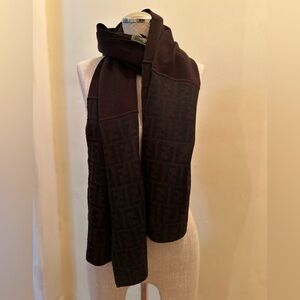 FENDI classic wrap in dark brown